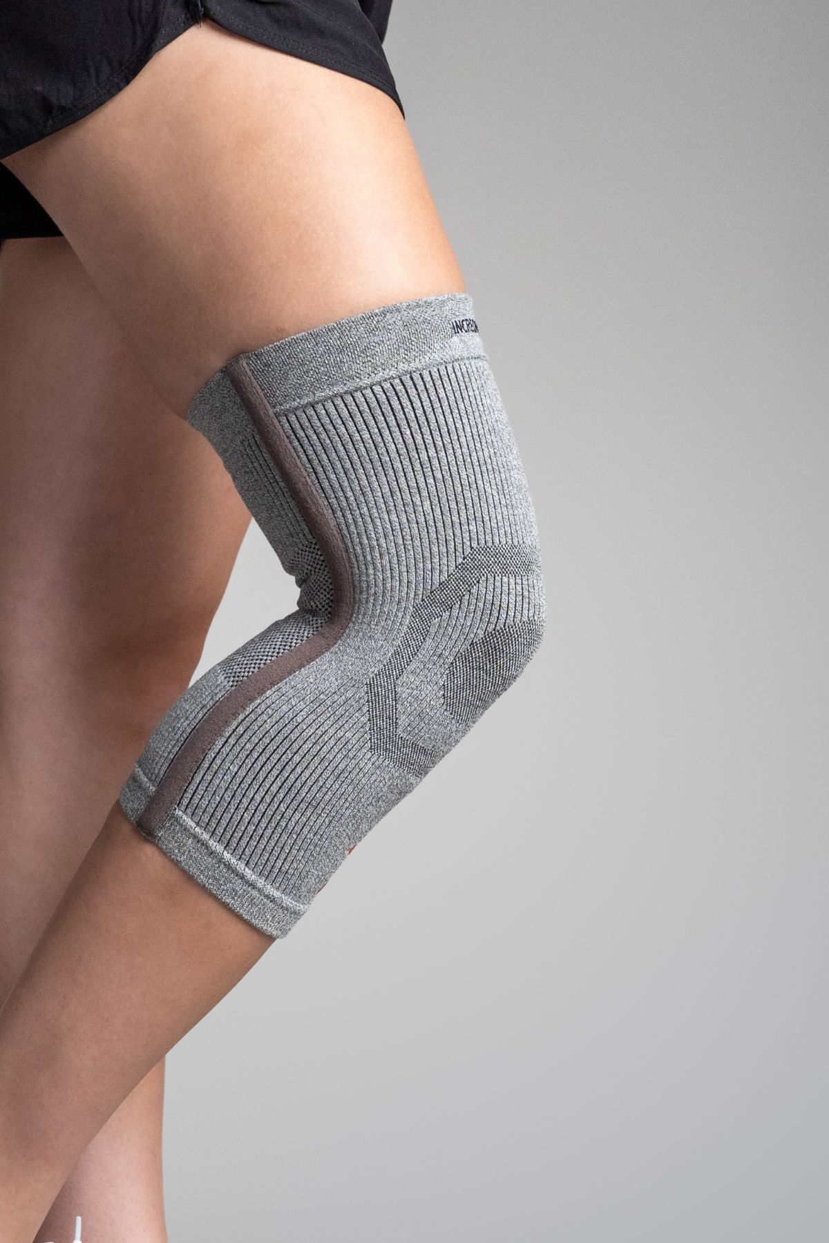 Navlaka za koleno Siva/M