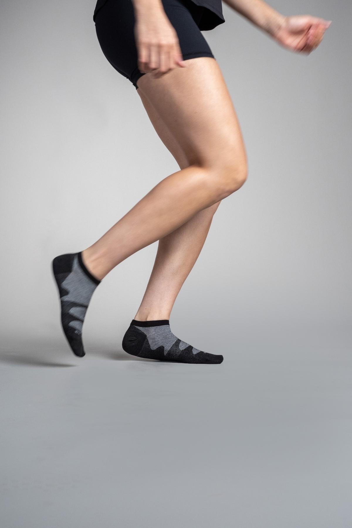 Tanke sportske čarape - sokne